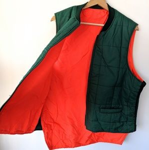Vintage × Contrast Vest in Green and Orange